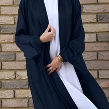 Load image into Gallery viewer, Navy Sheen Abaya
