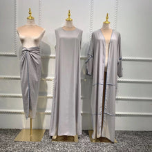 Load image into Gallery viewer, Greys 3pc Set Abaya
